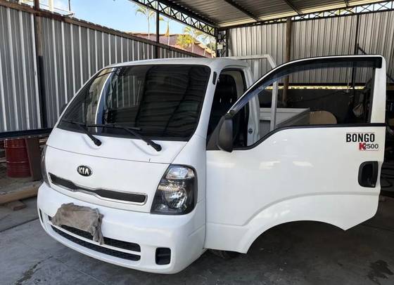 KIA BONGO 2.5 TD DIESEL STD CS MANUAL
